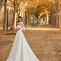 Luna Novias Tunan wedding dress