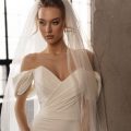 Alex Veil Margarita wedding dress