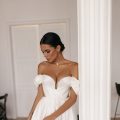 Alex Veil Romia wedding dress