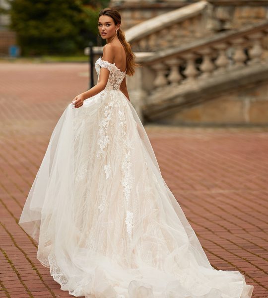 Moonlight Couture H1467, wedding dress, sexy wedding dress, fitted wedding dress, lace wedding dress